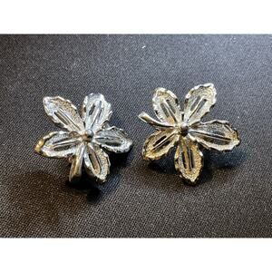 Sarah Coventry Silver Tone Clip On Earrings